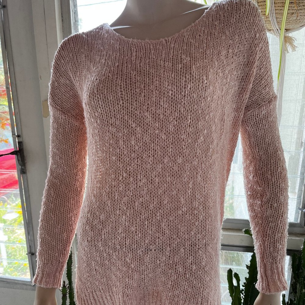 Pink crochet sweater - ESSENTIALS